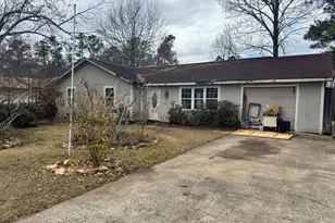 103 Highpoint Dr, Warner Robins, GA 31093 - Photo 2