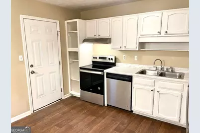 145 Meadowbrook Court #UNIT C, Fayetteville, GA 30215 - Photo 6