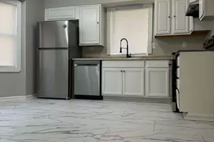 337 Bradley Woods Courts NW, Lilburn, GA 30047 - Photo 4