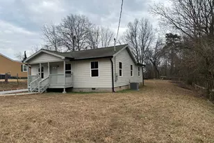 2264 Floyd Rd, Gainesville, GA 30507 - Photo 1