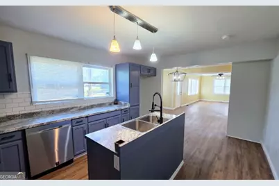 939 Crawford Drive, Albany, GA 31705 - Photo 10