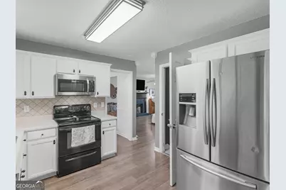 527 Gallantry Trail, McDonough, GA 30252 - Photo 12