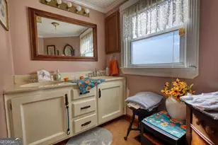 188 Davidson St, Shady Dale, GA 31085 - Photo 24