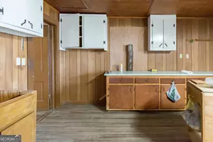 1609 Hall St, Waycross, GA 31503 - Photo 14