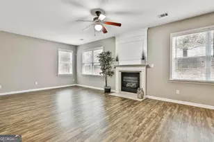 77 Lakeshore Pkwy, Newnan, GA 30263 - Photo 22