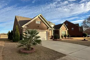 3368 Alhambra Cir, Hampton, GA 30228 - Photo 2