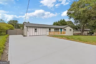 237 Sandra Dr NW, Lilburn, GA 30047 - Photo 4