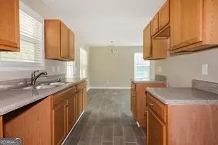 405 Hawthorne Cir, Stockbridge, GA 30281 - Photo 6