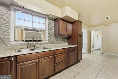 8 Regent Drive, Savannah, GA 31406 - Photo 8