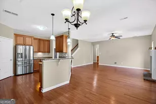 140 Cedar Ridge Dr, Lagrange, GA 30241 - Photo 12