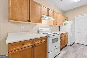 4922 Vireo Dr, Flowery Branch, GA 30542 - Photo 12