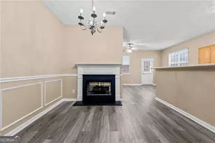 4922 Vireo Dr, Flowery Branch, GA 30542 - Photo 4