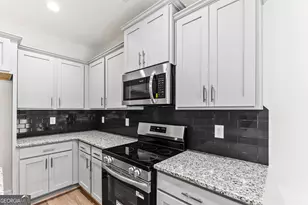1034 Sun Valley Ct, Macon, GA 31211 - Photo 10
