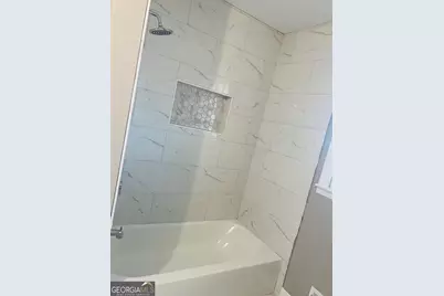 4388 Redwood Street, Doraville, GA 30360 - Photo 4