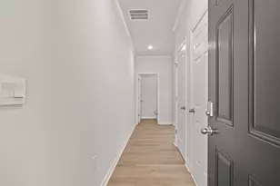 122 Hughes Pl Dr, Dawsonville, GA 30534 - Photo 2