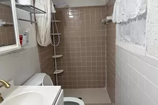 3990 Admiral Dr, Atlanta, GA 30341 - Photo 26