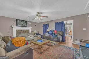 365 Falling Timber Ct, Stockbridge, GA 30281 - Photo 8