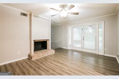 1672 Briarbend Court, Stone Mountain, GA 30088 - Photo 6