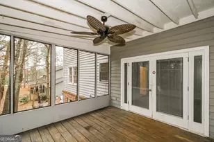 1672 Briarbend Ct, Stone Mountain, GA 30088 - Photo 18