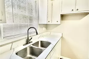 3608 Radcliffe Blvd, Decatur, GA 30034 - Photo 8