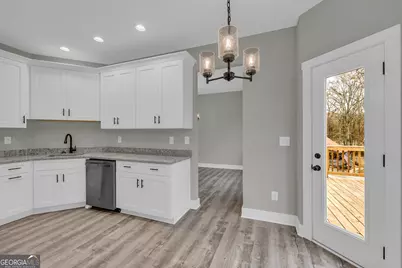 129 Crane Street, Maysville, GA 30558 - Photo 12