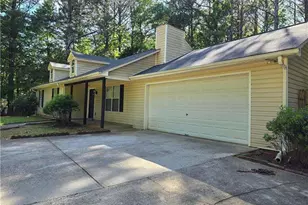 115 Bond Dr, Ellenwood, GA 30294 - Photo 2