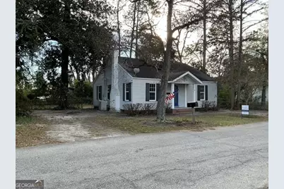 89 W Ivey Street, Baxley, GA 31513 - Photo 2