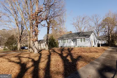 720 Charlton Street NW, Rome, GA 30165 - Photo 2