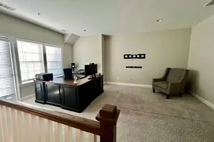 6580 Aria Village Dr, Atlanta, GA 30328 - Photo 48