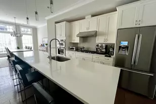 6580 Aria Village Dr, Atlanta, GA 30328 - Photo 6