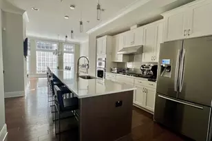 6580 Aria Village Dr, Atlanta, GA 30328 - Photo 12