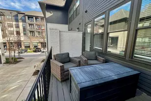 6580 Aria Village Dr, Atlanta, GA 30328 - Photo 20