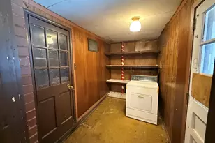 864 Spring Valley Dr, Forest Park, GA 30297 - Photo 14