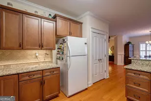 2142 Eisenhower Ave, Bogart, GA 30622 - Photo 14