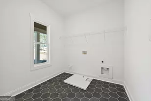 130 Windchime Wy, Tyrone, GA 30290 - Photo 18