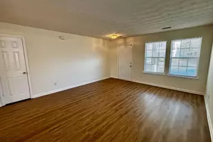 2735 Meadow Trace, Grayson, GA 30017 - Photo 4