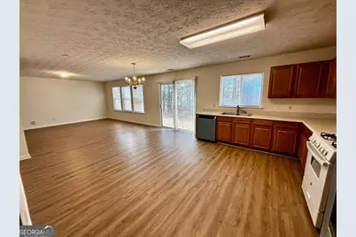 2735 Meadow Trace, Grayson, GA 30017 - Photo 8