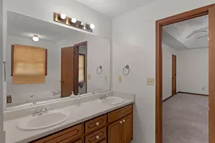 222 Farmbrook Pkwy, Stockbridge, GA 30281 - Photo 34