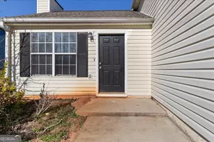 7132 New Dale Rd, Rex, GA 30273 - Photo 4