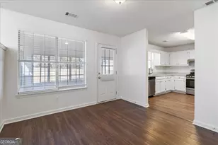 7132 New Dale Rd, Rex, GA 30273 - Photo 10