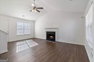 7132 New Dale Rd, Rex, GA 30273 - Photo 6