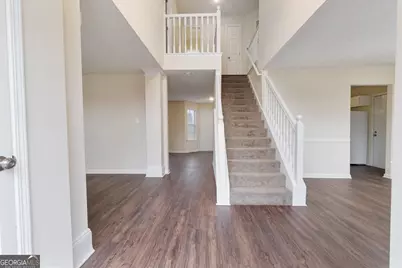 300 Carriage Lake Lane, Stockbridge, GA 30281 - Photo 4