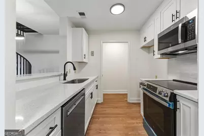 1075 Peachtree Walk #506, Atlanta, GA 30309 - Photo 6