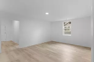 65 Elm St, Griffin, GA 30223 - Photo 14