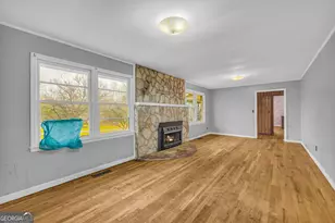 151 Bowers St, Bowman, GA 30624 - Photo 8