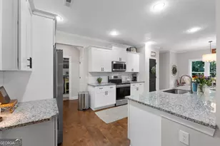 210 Hidden Falls Walk, Griffin, GA 30224 - Photo 14