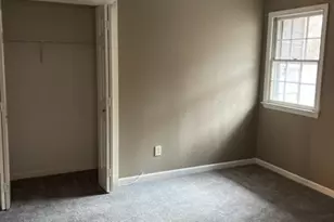 825 Connell Ln, Lawrenceville, GA 30044 - Photo 12