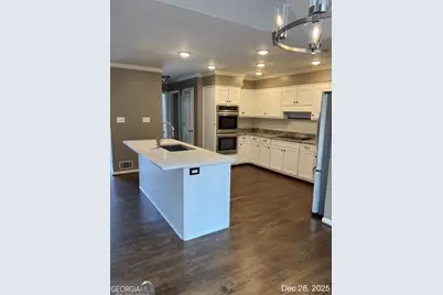 825 Connell Lane, Lawrenceville, GA 30044 - Photo 6