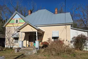 646 Walters Rd, Lavonia, GA 30553 - Photo 2