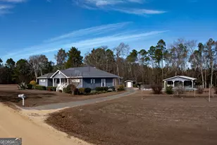 134 Patrick St, Swainsboro, GA 30401 - Photo 2